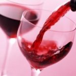 Полезные свойства красного вина
